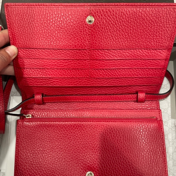 Gucci wallet with detachable strap - Picture 2 of 6
